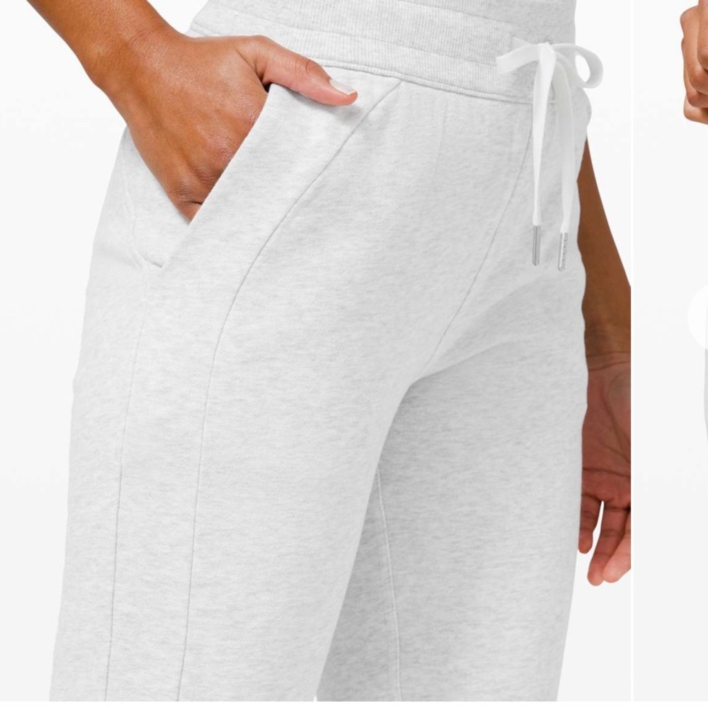 Lululemon Scuba Joggers Heather Gray Size 2/4 (Estimated) Fleece Sweatpants - Picture 3 of 5